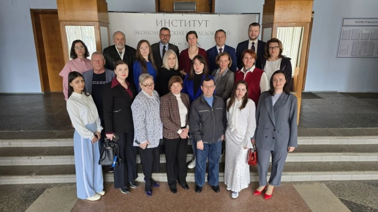  Круглый стол на тему «Проблемы правового обеспечения научно-технологического развития региона», фото 3